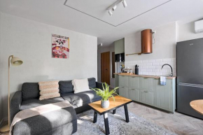 Nordic Apartment 2 bedrooms and AC, Center